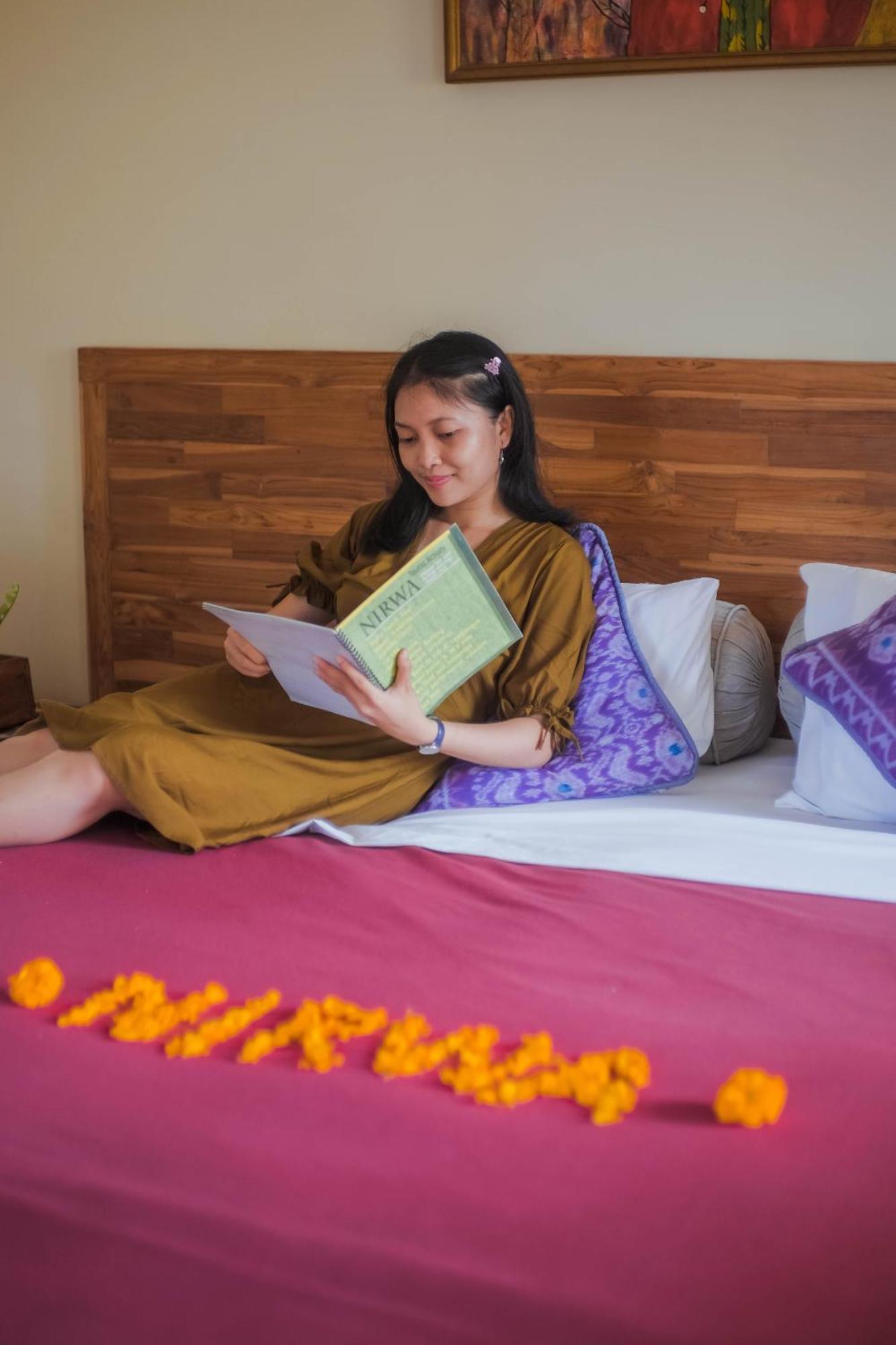 Nirwa 1 Ubud Guesthouse الغرفة الصورة